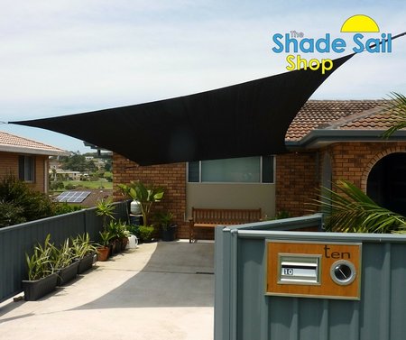 Thanks Terry for sending in your installation photo of your 4x6m black shade sail from The Shady Lady Range. Looks fantastic.\\n\\n30/11/2015 8:09 PM