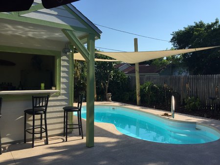 Jennifer from the USA has sent through her pictures of 2x 5x5x5m sand Shade Sail installed over her pool.\\n\\n10/05/2015 12:43 PM