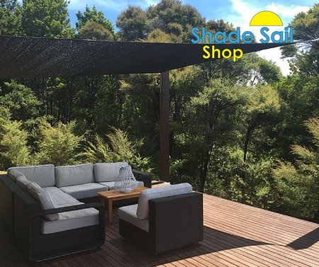 Our NZ customer Kate has installed a 4x5m black shade sail over her deck. Looks great. Fast shipping to NZ within 3 working days.\\n\\n16/02/2016 1:41 PM