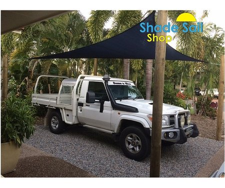 Customer photo from Natasha of her installed 3.5x5m Navy Blue shade sail. Thanks for sending it in.\\n\\n4/04/2016 2:03 PM
