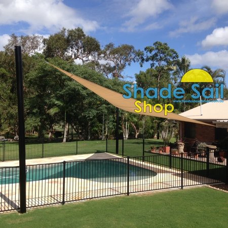 Gary Smith installed a 7x9x11.4 Right Angle shade sail\\n\\n7/01/2015 3:35 PM